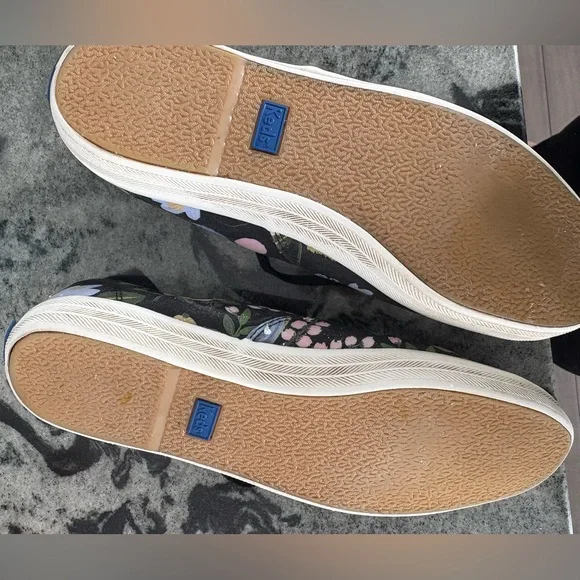 Keds Black Floral Canvas Shoes - paper rifle company - Picture 4 of 6